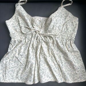 BRANDY MELVILLE Floral Tank Top